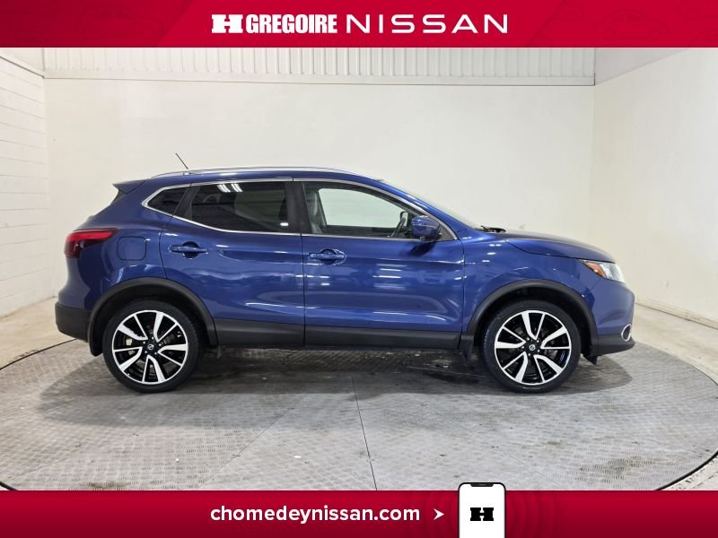 Nissan Qashqai CR7320 | SL AWD Cuir Toit Bancs Chauffants À Partir 2.99% 2018 Bleu Laval - photo #10