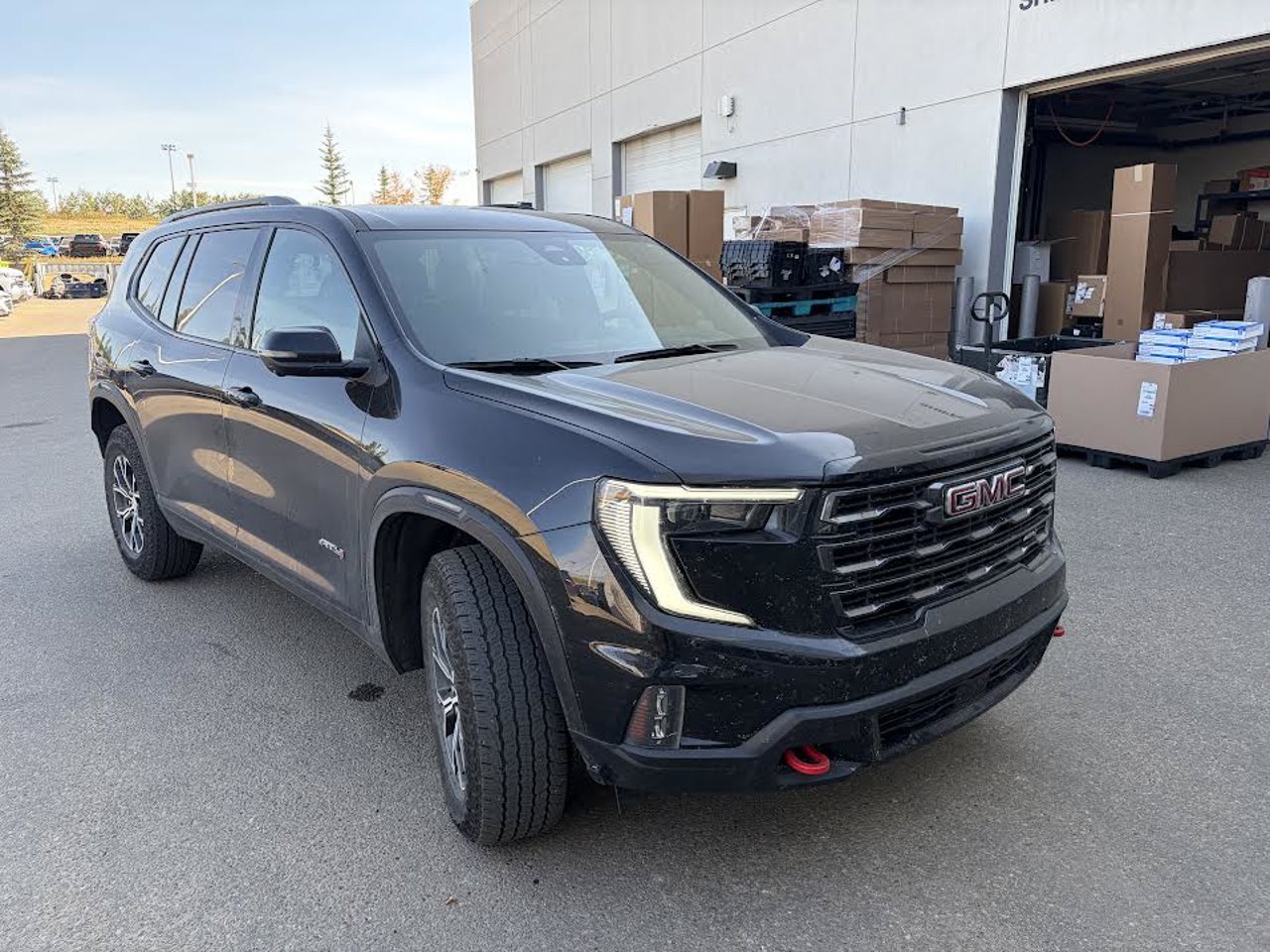 2025 GMC Acadia AWD 4dr AT4 Black Sherwood Park - photo #1