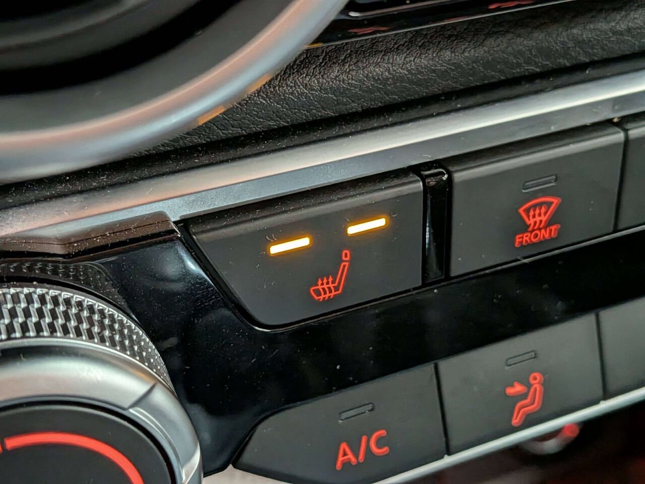 2024 Nissan Sentra S Plus CVT Black Val-David - photo #2