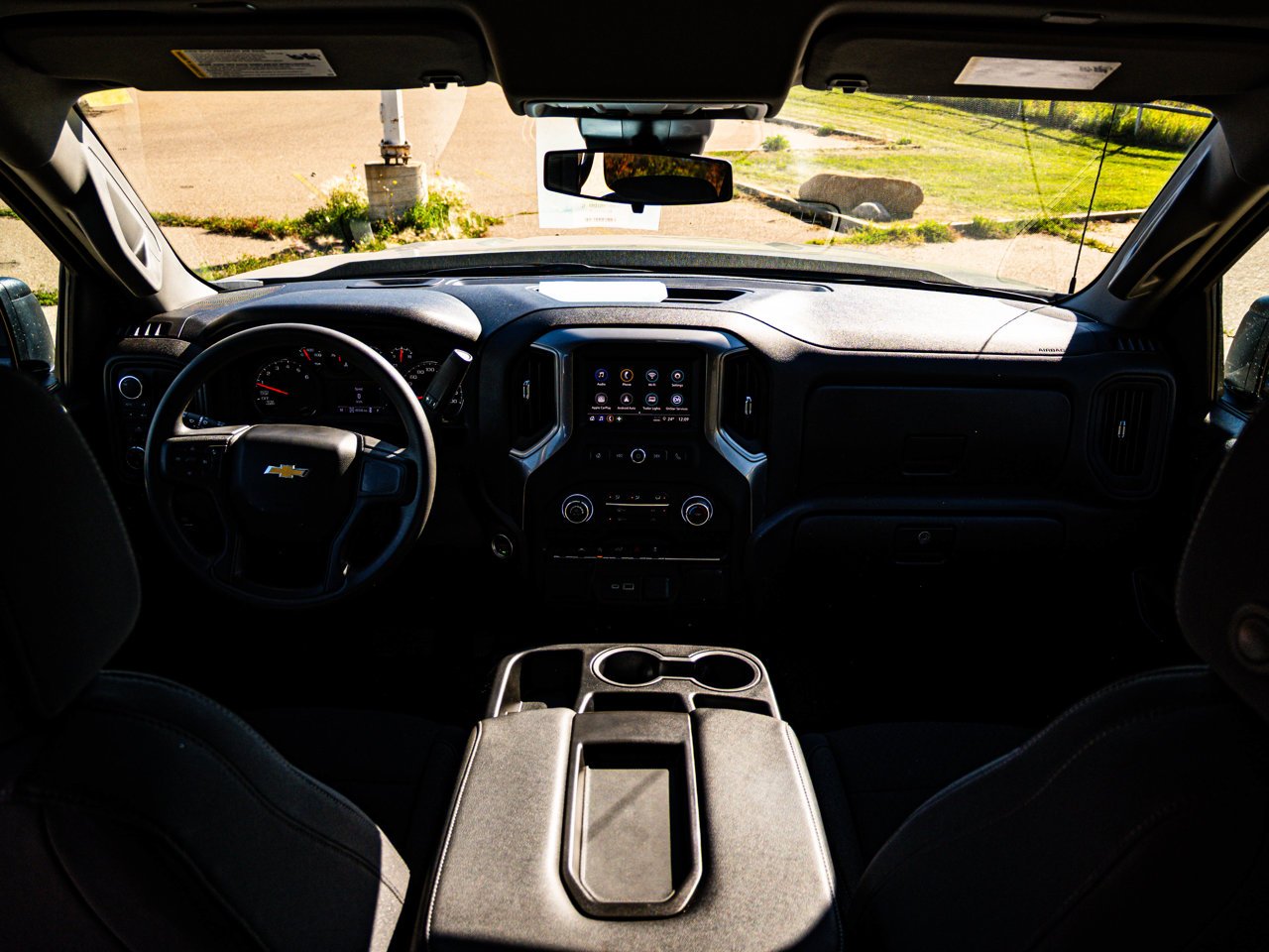2024 Chevrolet Silverado 1500 4WD Crew Cab 147 Custom Grey Sherwood Park - photo #28