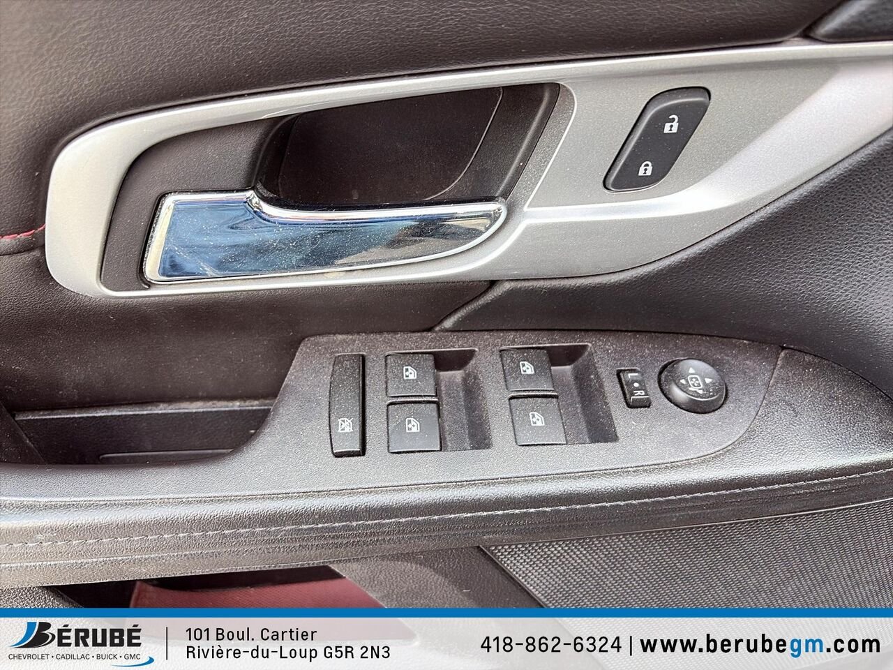 GMC Terrain AWD 2016 Noir Rivière-du-Loup - photo #9