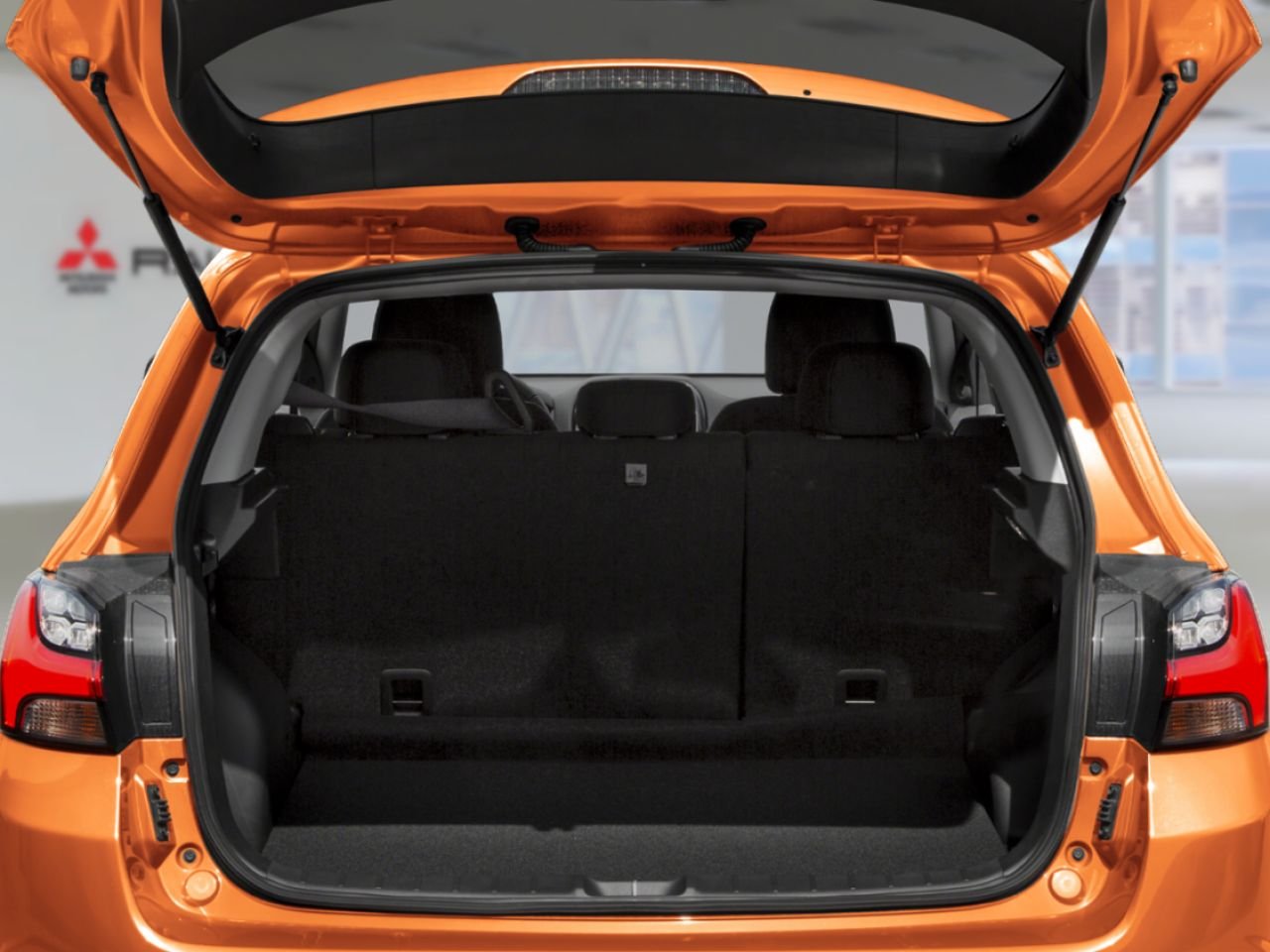2026 MITSUBISHI RVR Labrador Black Gatineau - photo #9