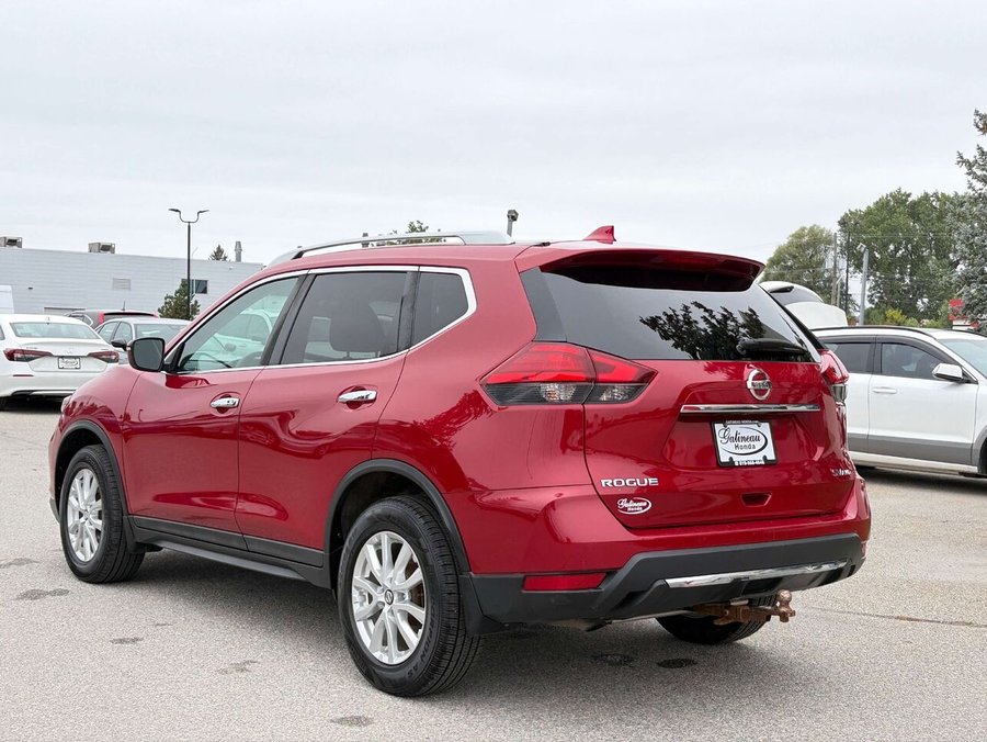2017 Nissan Rogue 2017 Red