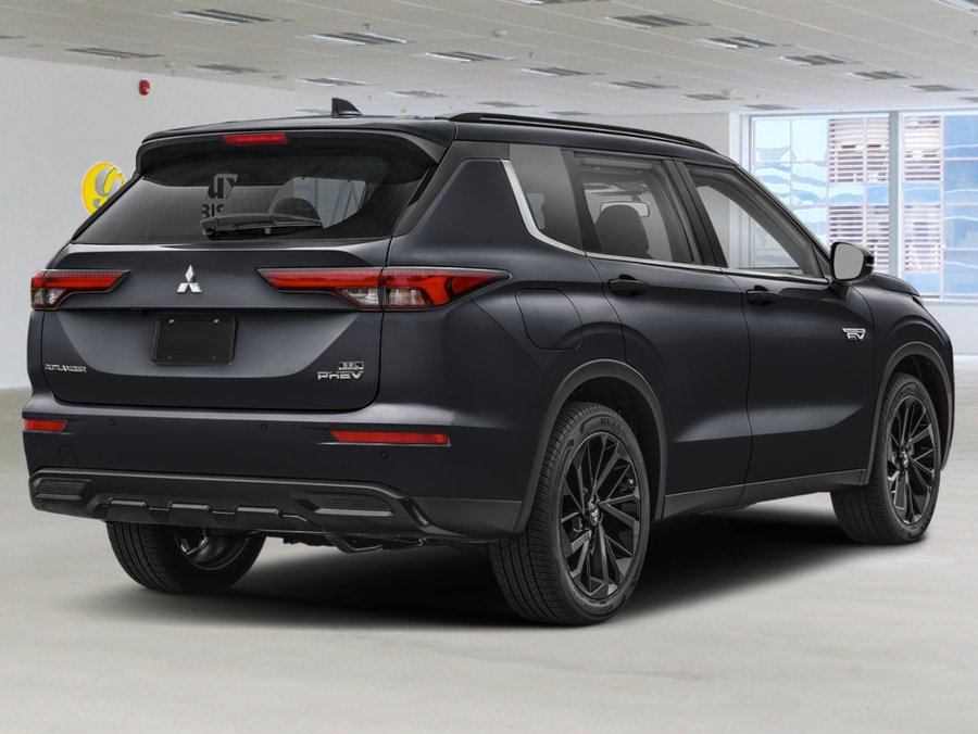 2026 MITSUBISHI Outlander Plug-In Hybrid GT NOIR S-AWC Black Diamond Premium Finish