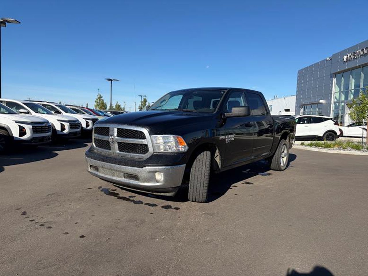 2024 Ram 1500 Classic Tradesman 4x4 Crew Cab 5'7 Box Black Sherwood Park - photo #2