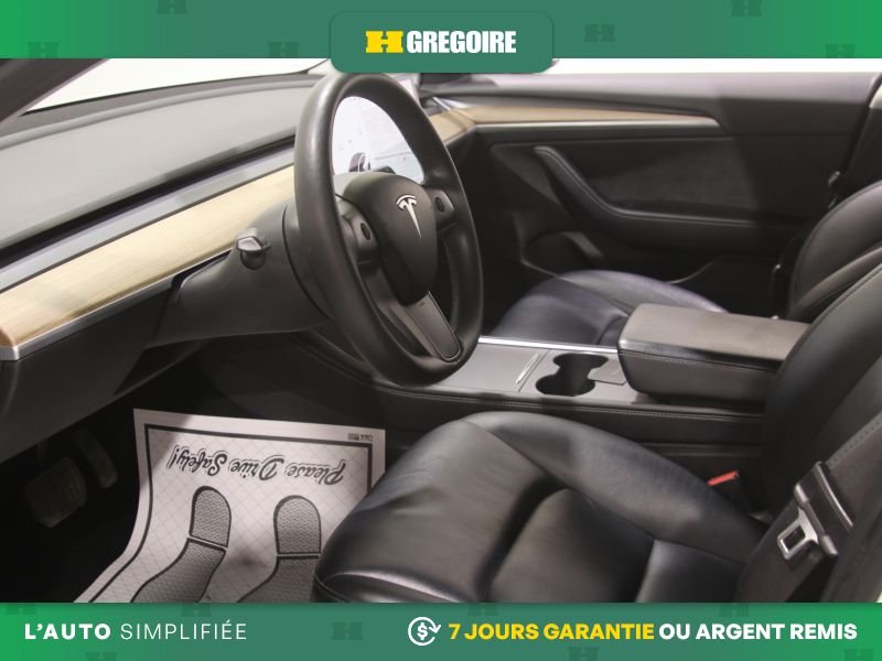 2021 Tesla Model 3 White Laval - photo #11