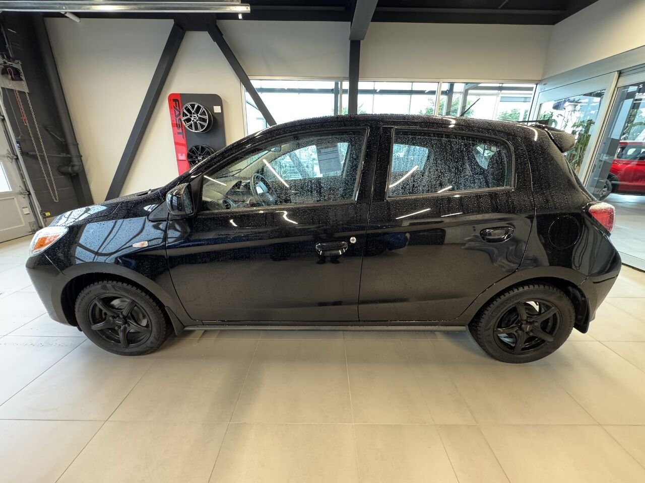 Mitsubishi Mirage 2024 Noir Saint-Eustache - photo #1