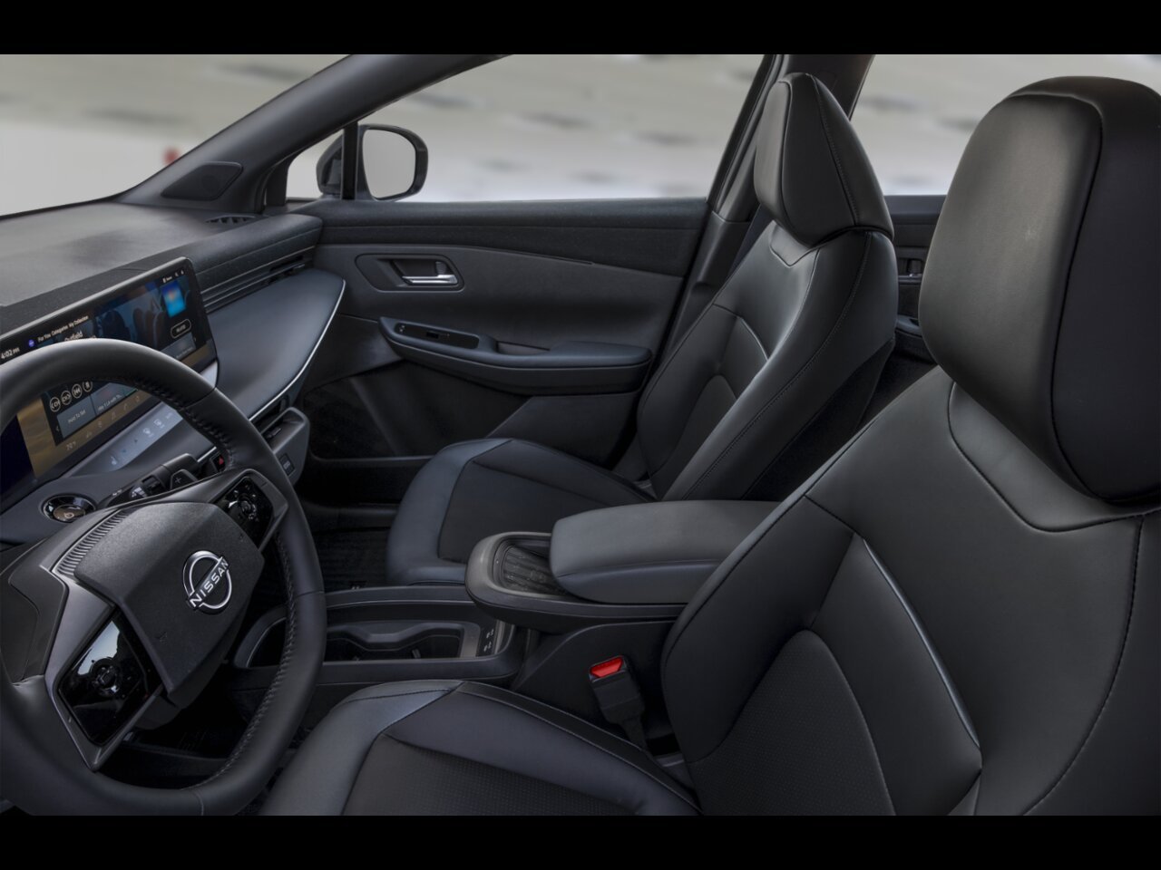 NISSAN LEAF 2026 Blanc Everest nacré triple couche/Noir Ste-Foy - photo #10