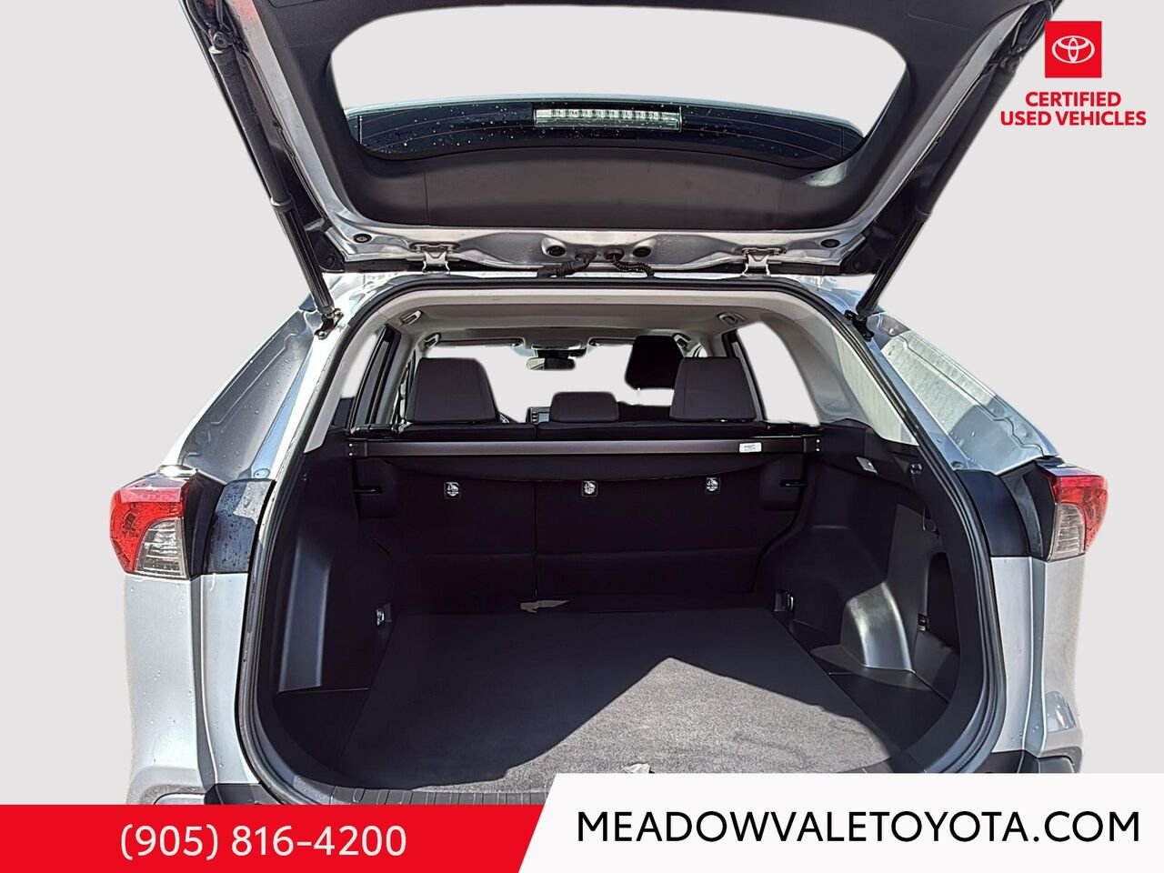 2021 Toyota RAV4 One Owner Silver Sky Metallic Mississauga - photo #19