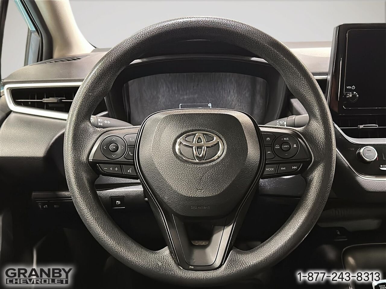 Toyota Corolla hybride LE CVT | 26-0882A 2023 Bleu Granby - photo #15
