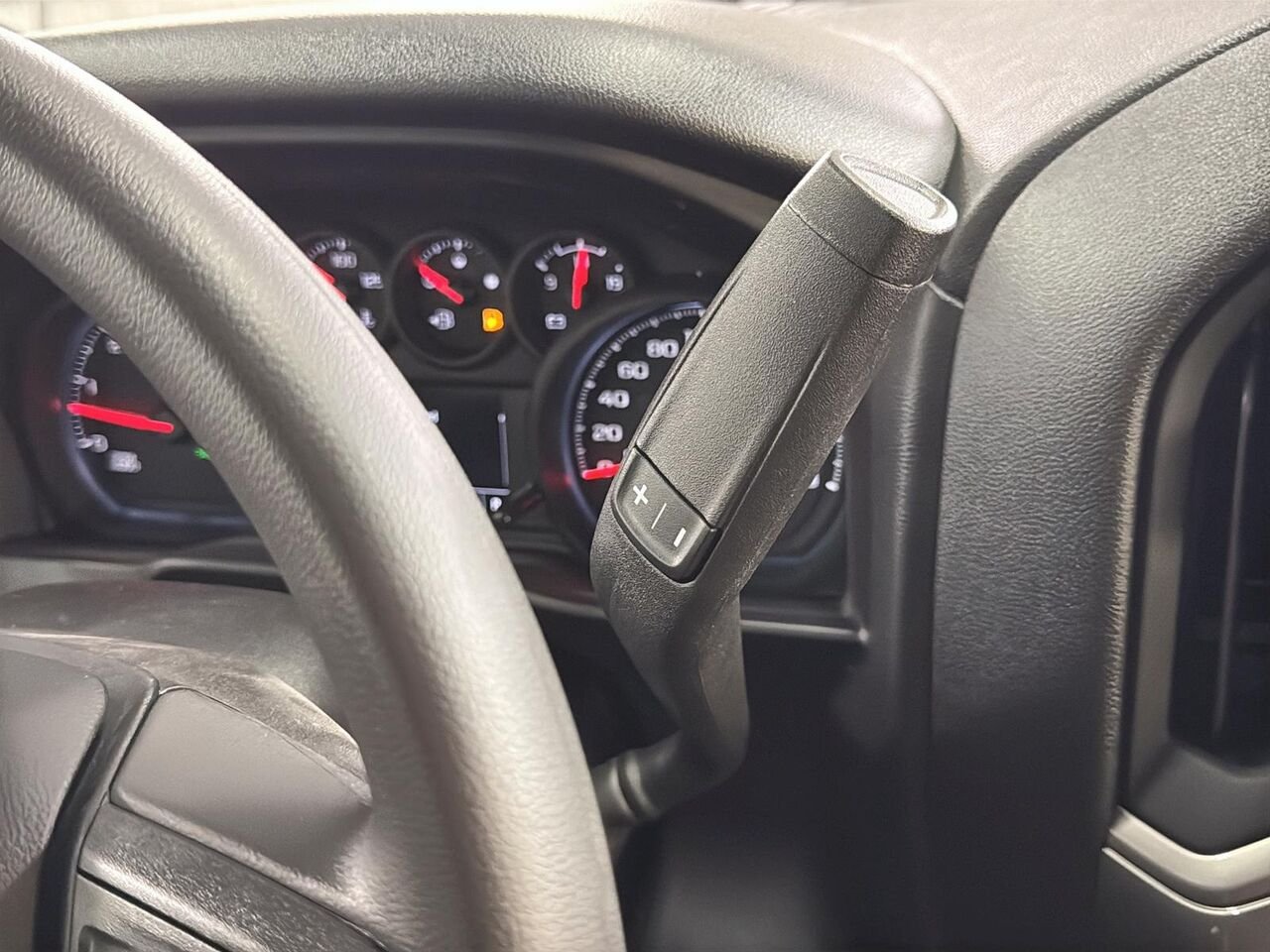 Chevrolet Silverado 2500HD WT cabine multiplace 4RM 172 po 2026 BLANC SOMMET Saint-Hyacinthe - photo #13