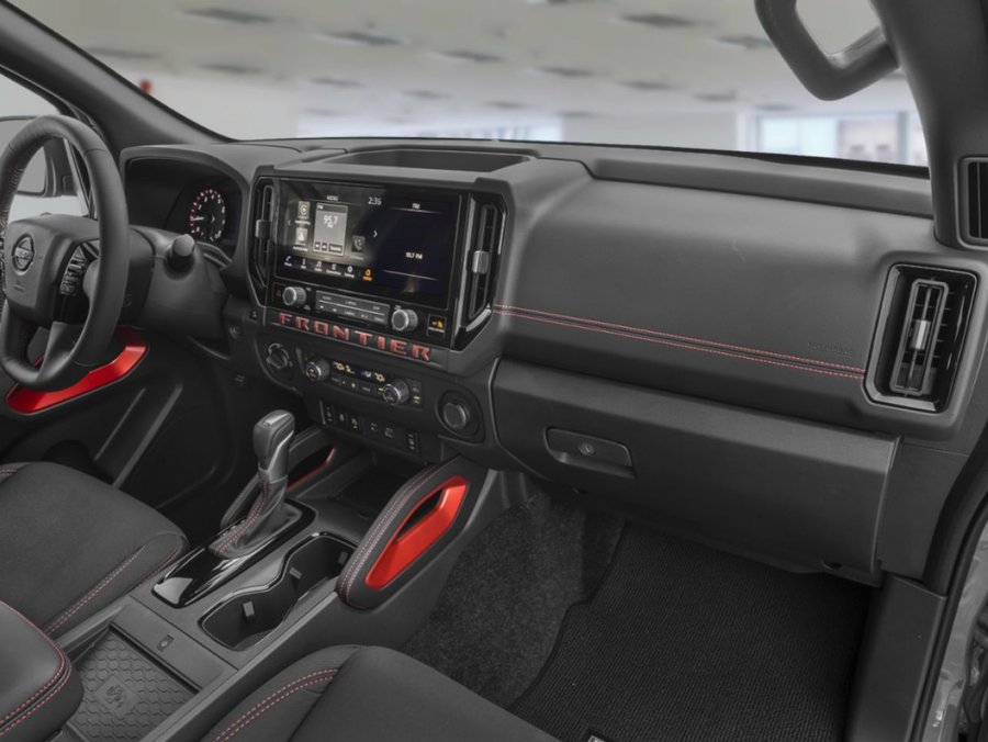 Nissan Frontier 2026 2026 Super noir
