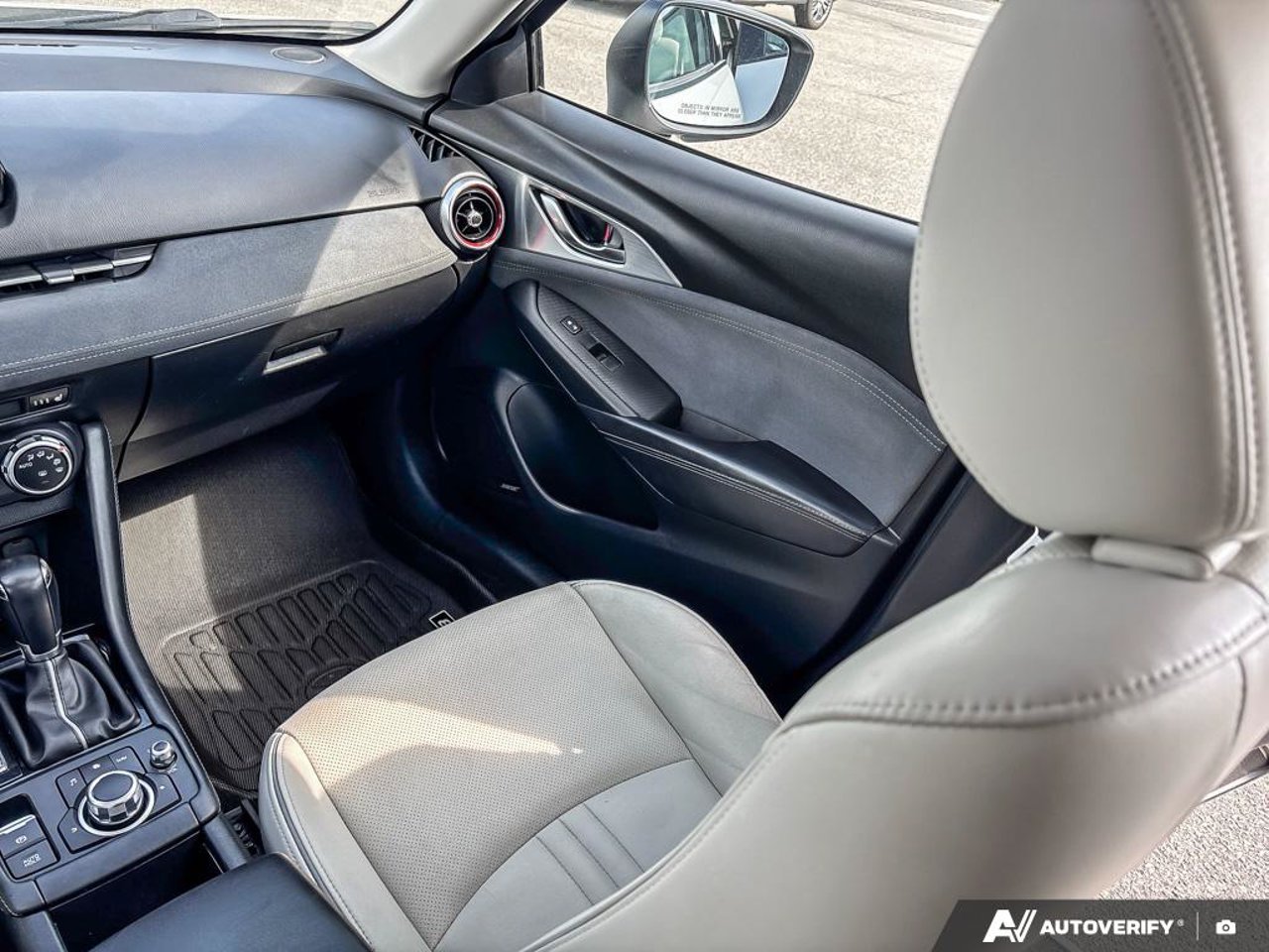 2019 Mazda CX-3 JM1DKFD77K0418242 gray Mirabel - photo #28