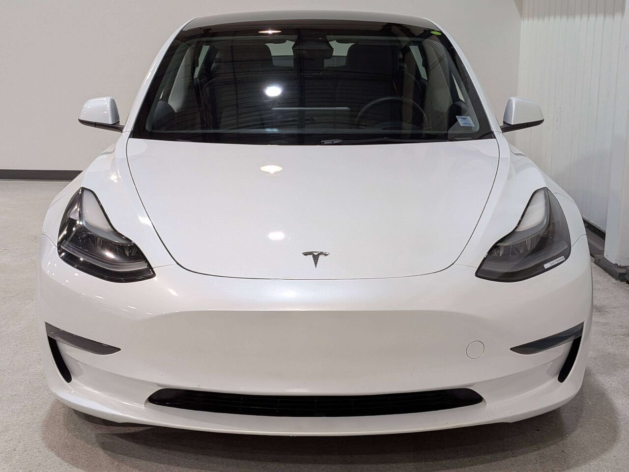 2023 Tesla Model 3 RWD White Val-David - photo #3