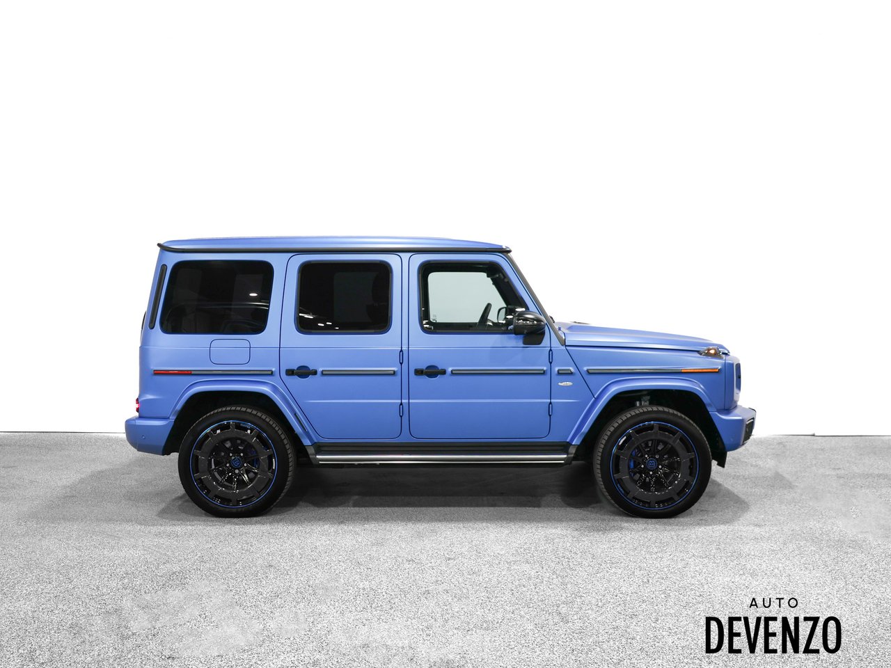 2025 Mercedes-Benz Classe-G Blue Saint-Eustache - photo #3