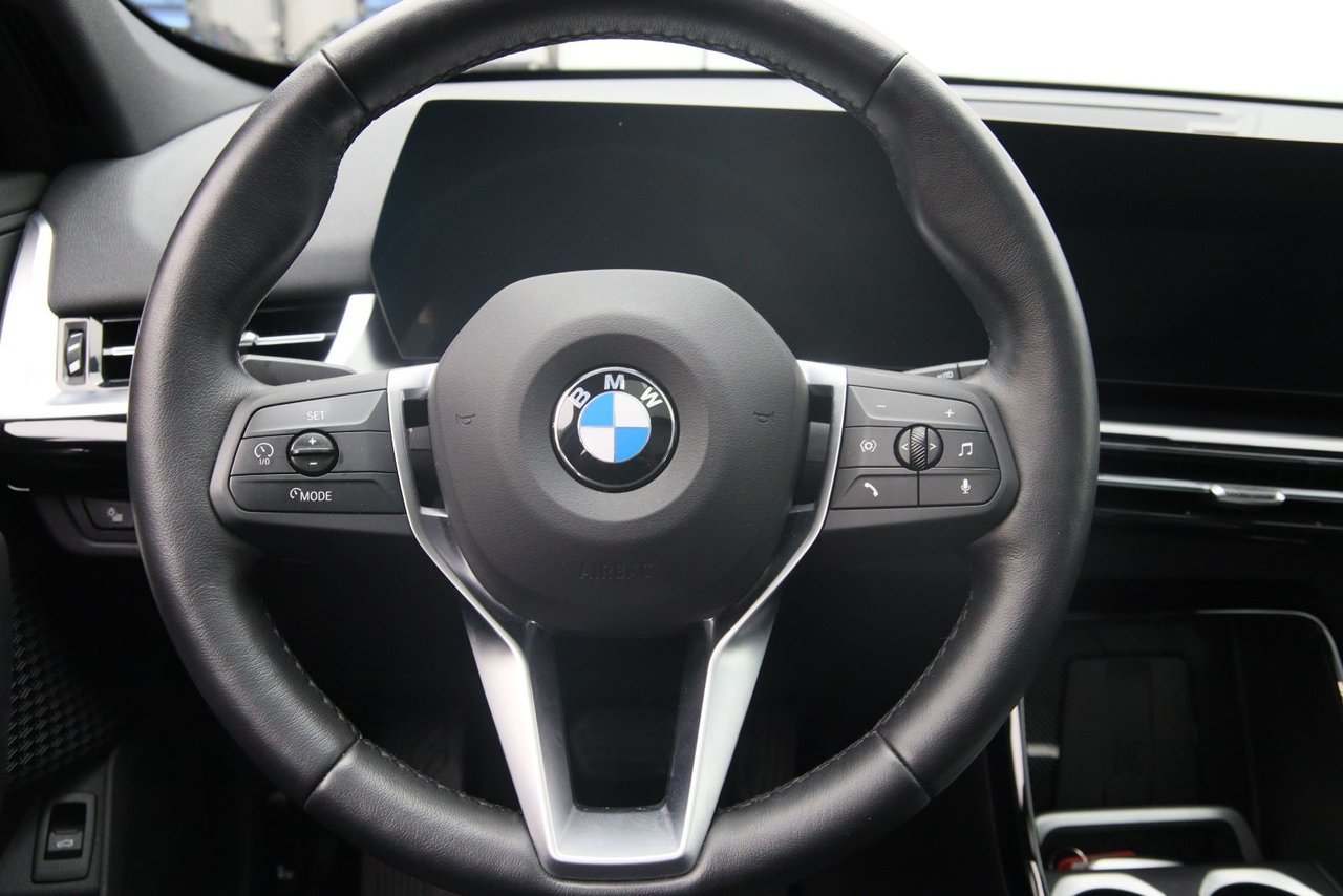 2025 BMW X1 VIN WBX73EF0XS5166643 Black Chicoutimi - photo #11