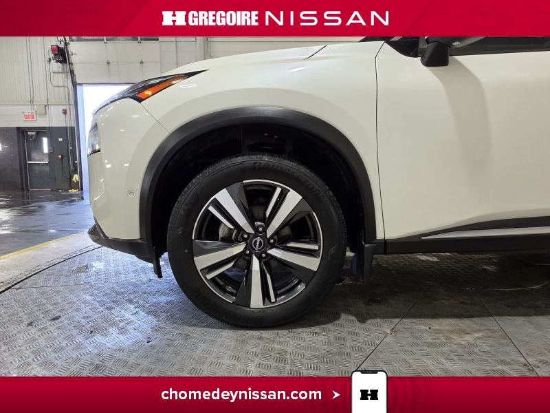 2023 Nissan Rogue White Laval - photo #11