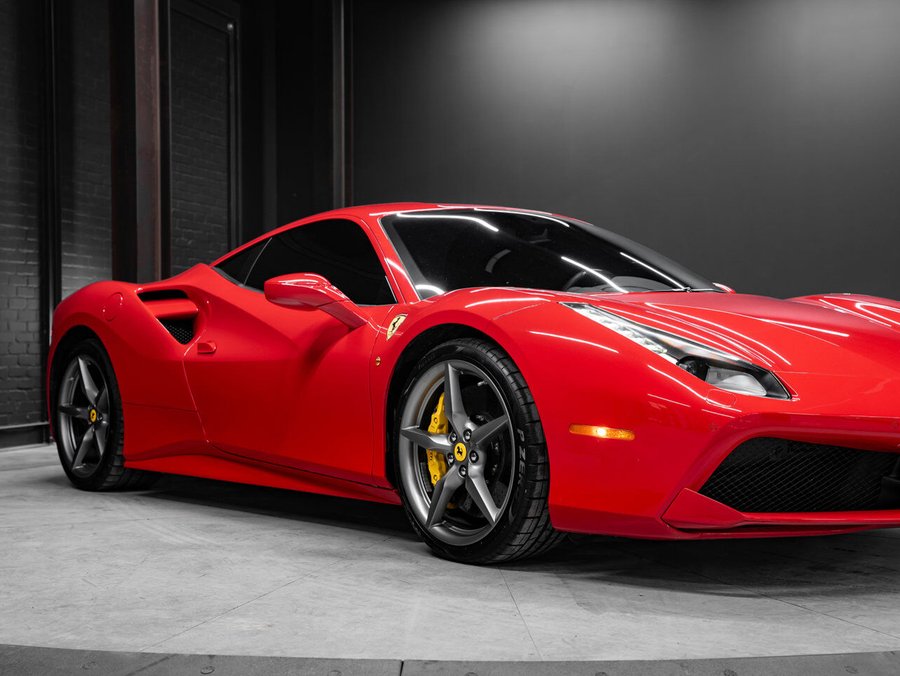 2017 Ferrari 488 GTB 2017 Red