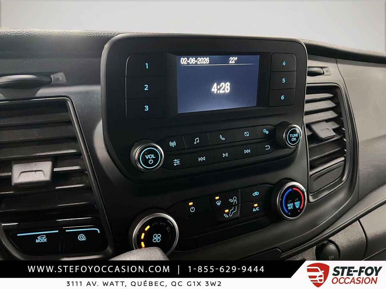2025 Ford Transit fourgon utilitaire White Québec - photo #17
