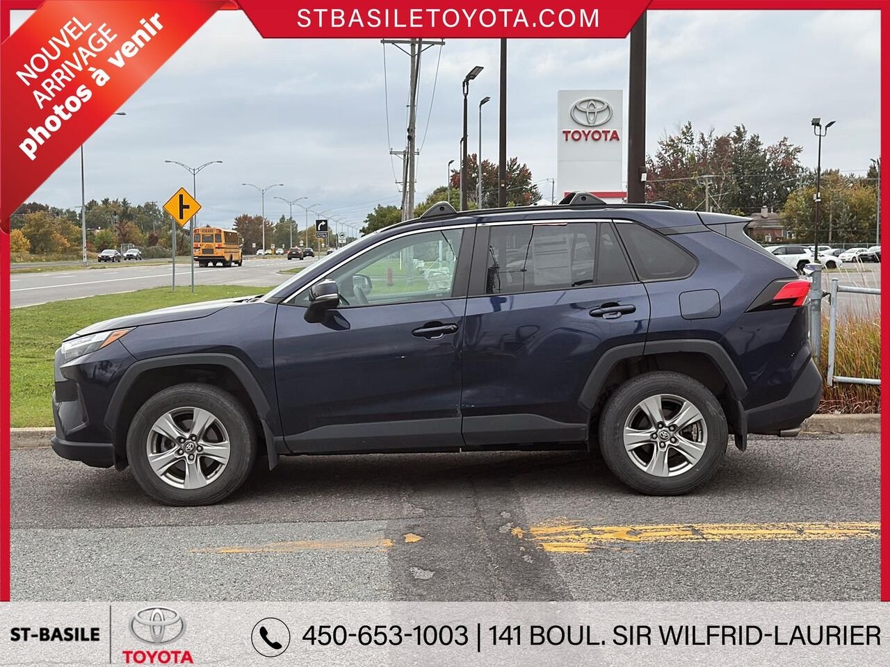 TOYOTA RAV4 2024 Bleu Saint-Basile-le-Grand - photo #1