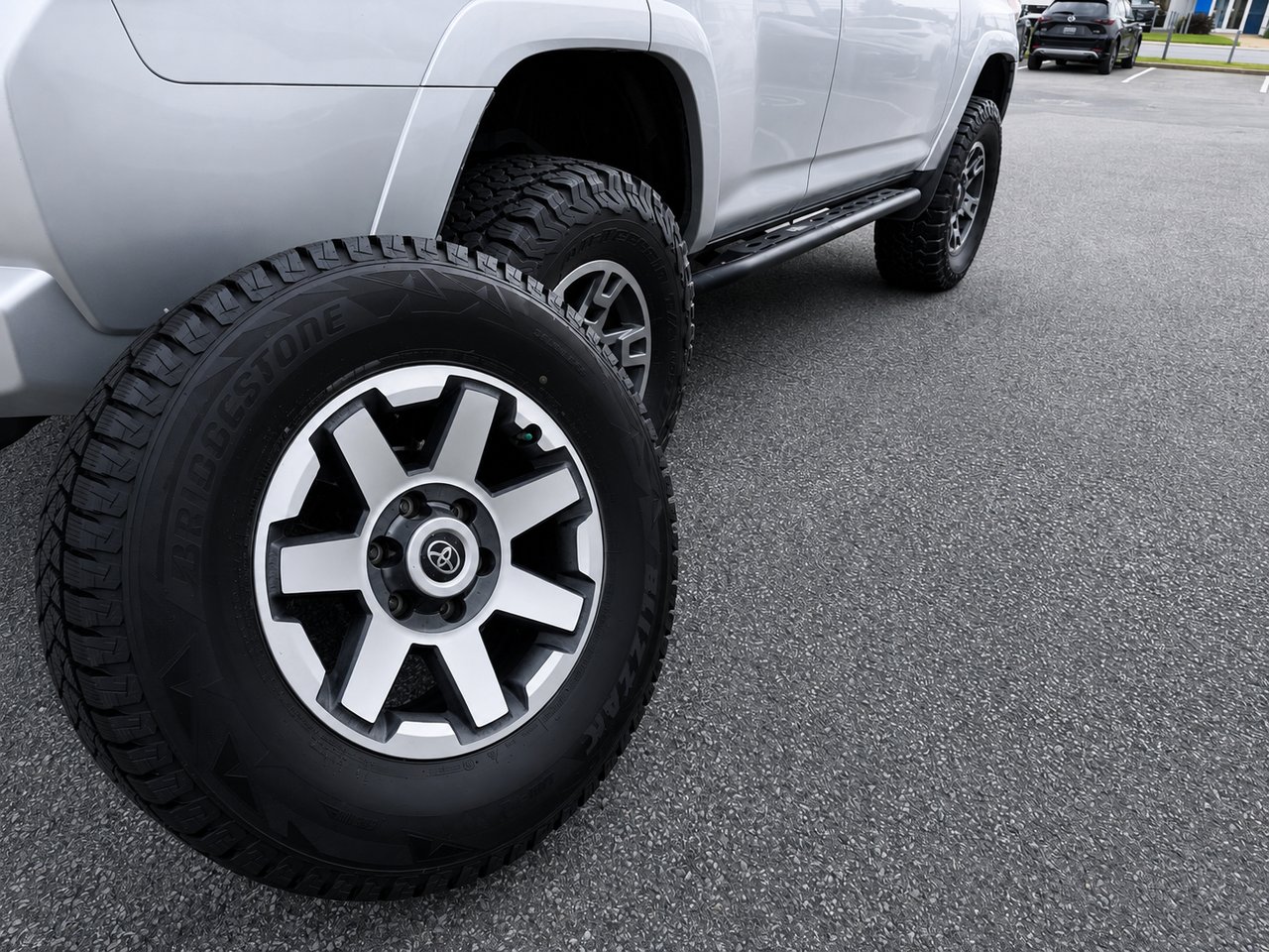 2018 TOYOTA 4RUNNER TRD OFFROAD Grey Châteauguay - photo #21