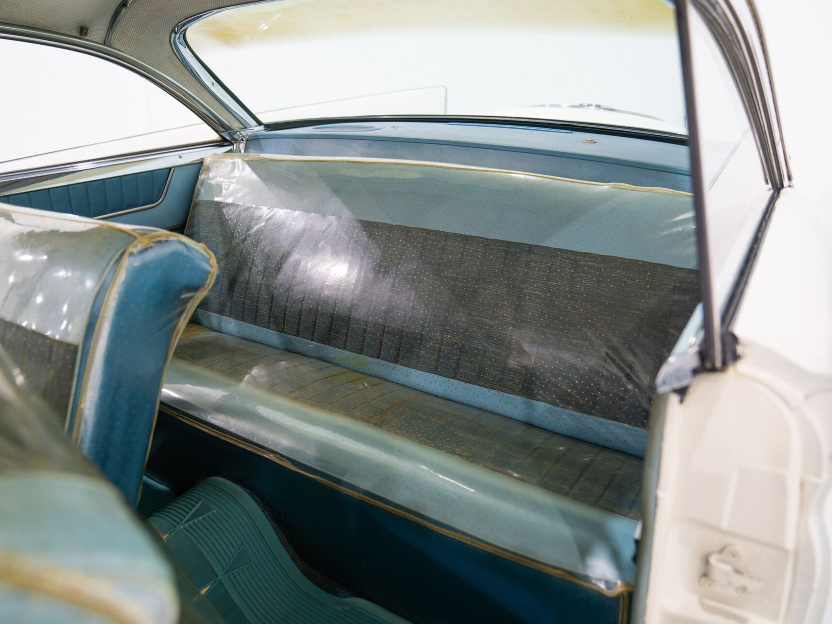 Chrysler Windsor 1961 Blanc Montréal - photo #48