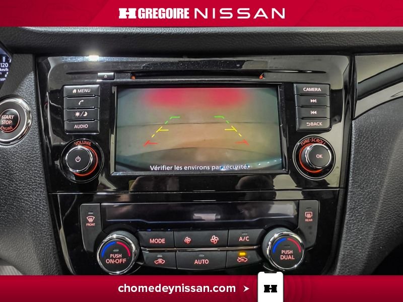2022 Nissan Qashqai Red Laval - photo #21