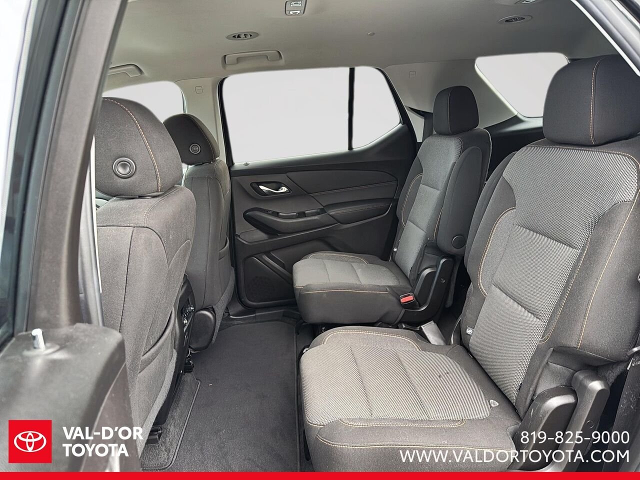 Chevrolet Traverse LT tissu 4 portes TI avec 1LT 2019 Noir Val-d'Or - photo #8