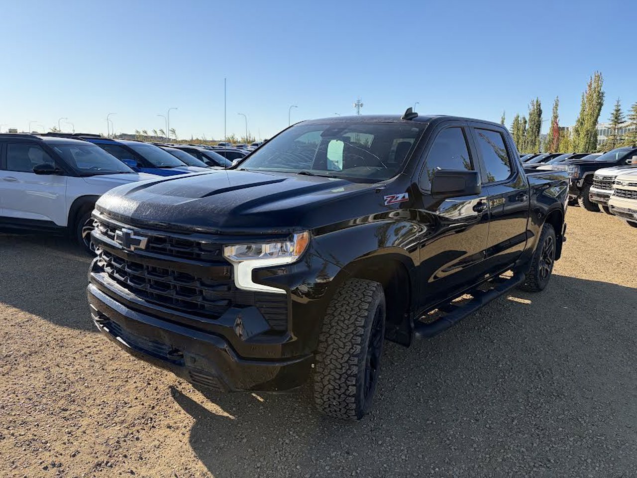 2022 Chevrolet Silverado 1500 4WD Crew Cab 147 RST Black Sherwood Park - photo #2