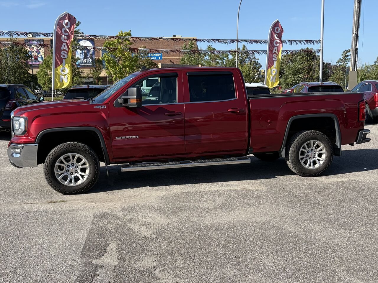 2018 GMC SIERRA K1500 SLE SLE cabine multiplace 4RM, 153,0 po Red Ottawa & Gatineau - photo #9