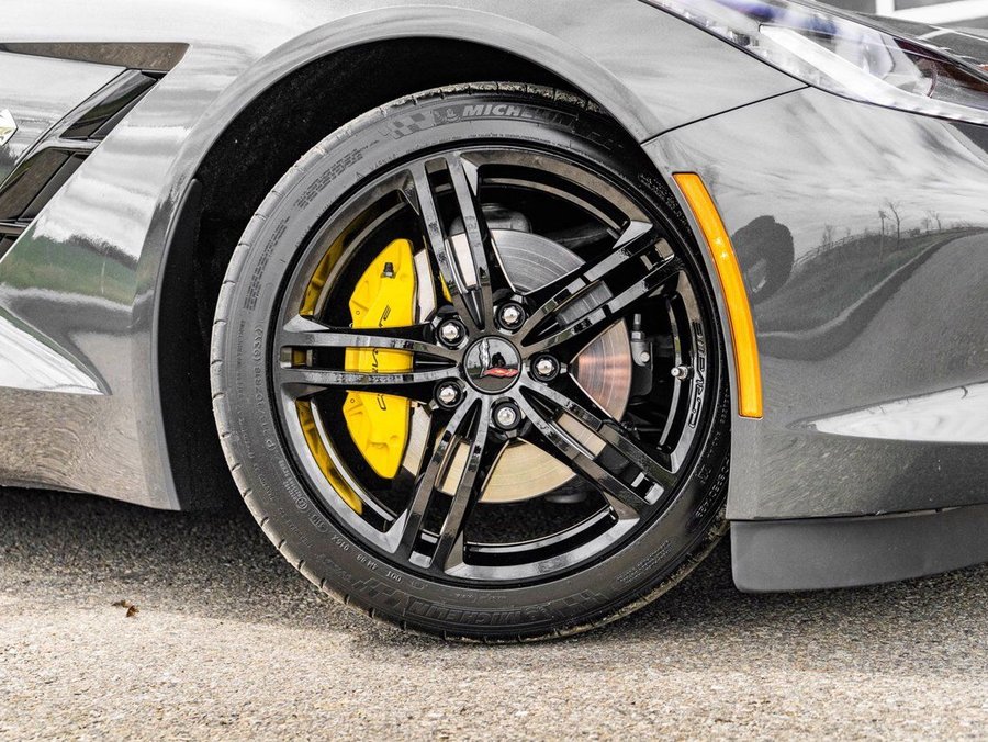 2017 Chevrolet Corvette 1LT (MANUAL) Grey