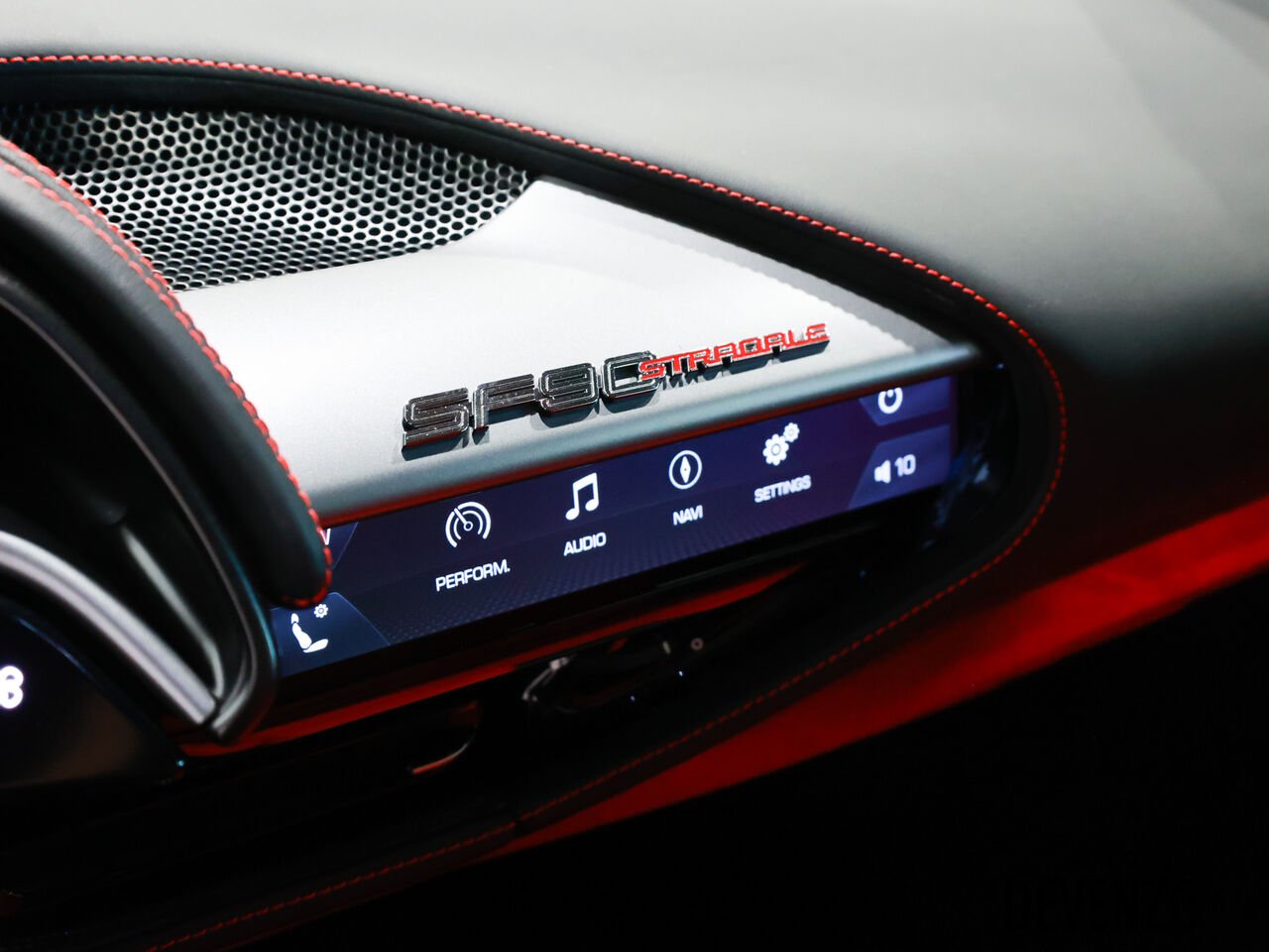 2023 Ferrari SF90 Stradale Black Saint-Eustache - photo #11
