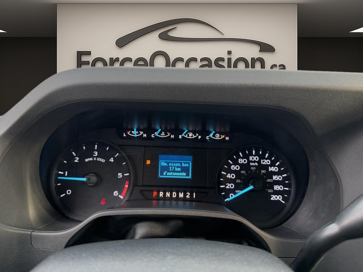 2021 Ford E-450 White  - photo #16
