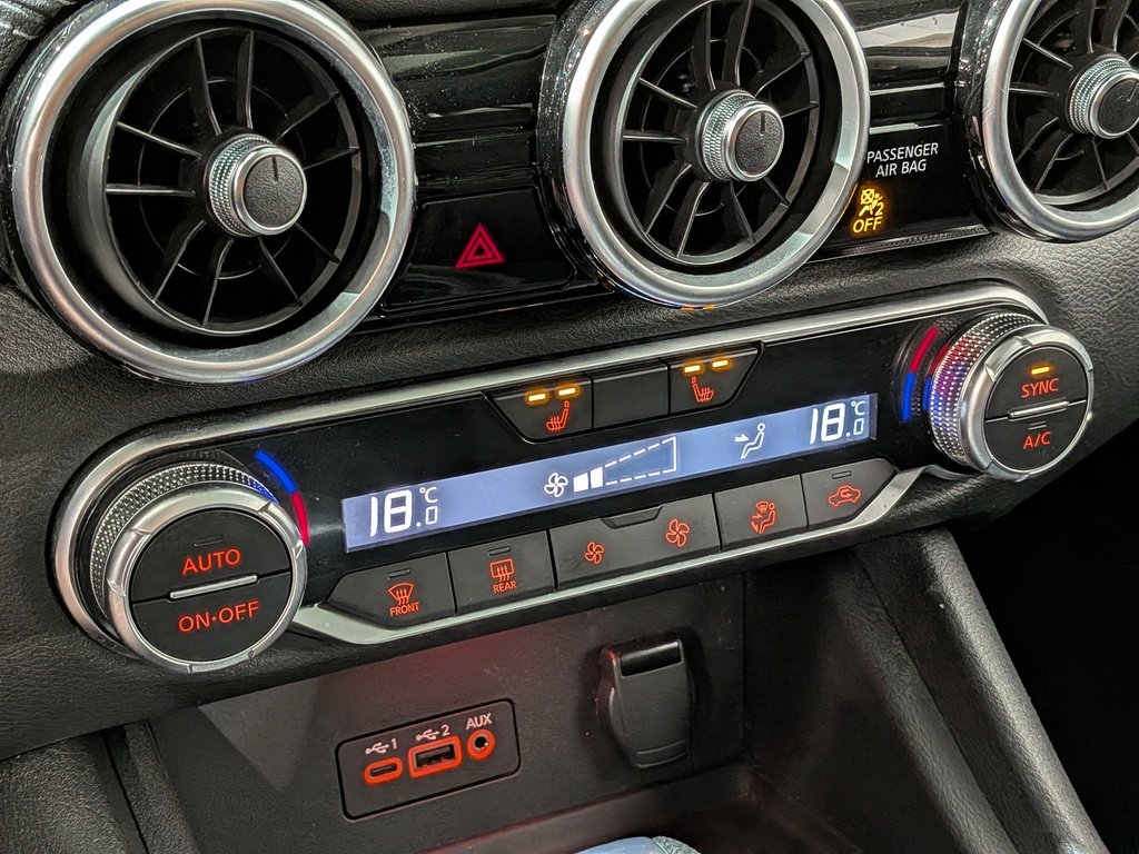2021 Nissan Sentra SV CVT Black Val-David - photo #23
