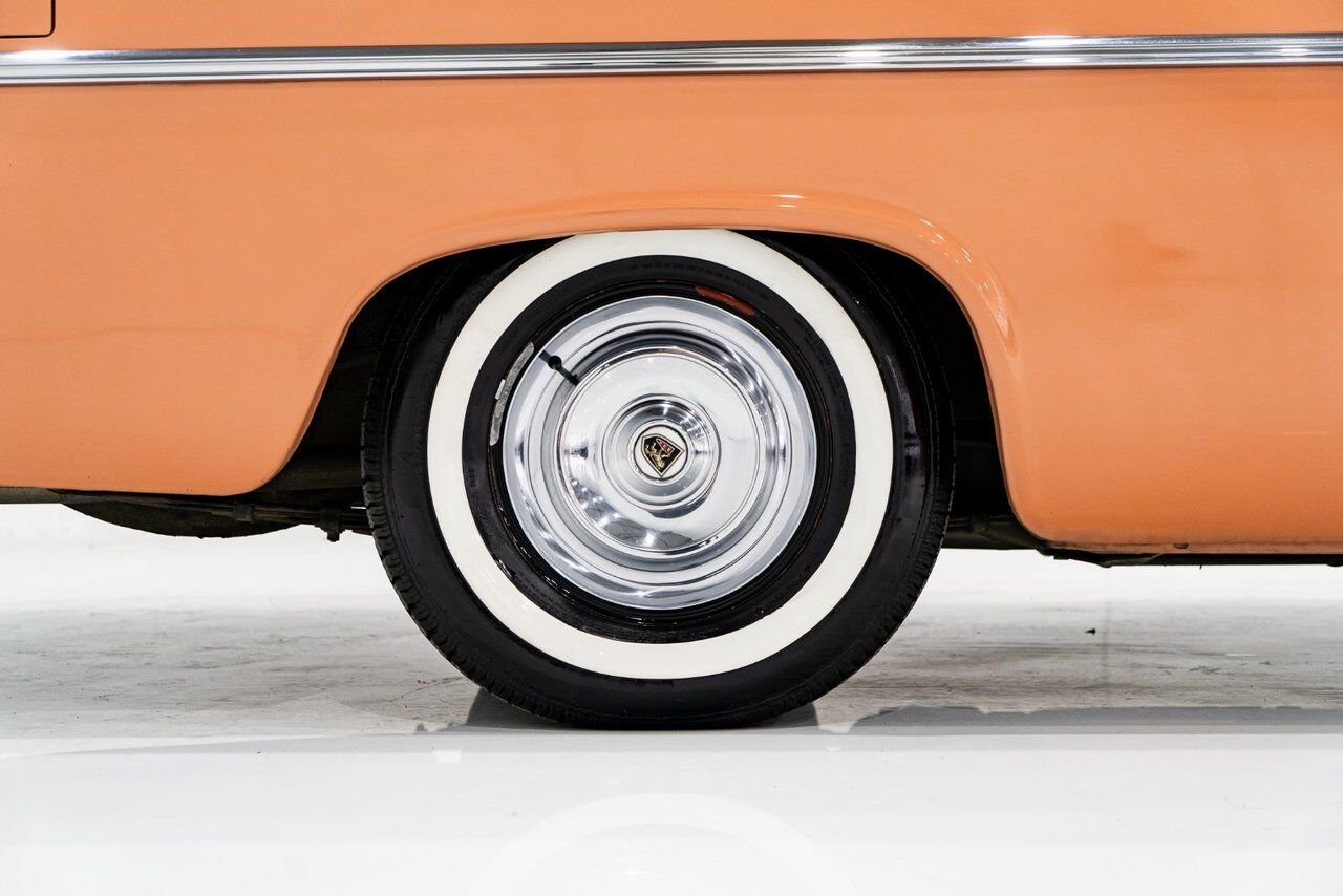Chrysler New Yorker PRICE IN USD Fantastic driver with extensive documentation | PRICE IN USD 1956 Beige Montréal - photo #47