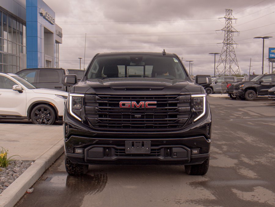 2024 GMC Sierra 1500 Elevation Premium 3.0L Duramax X31 | Power Sunroof Black