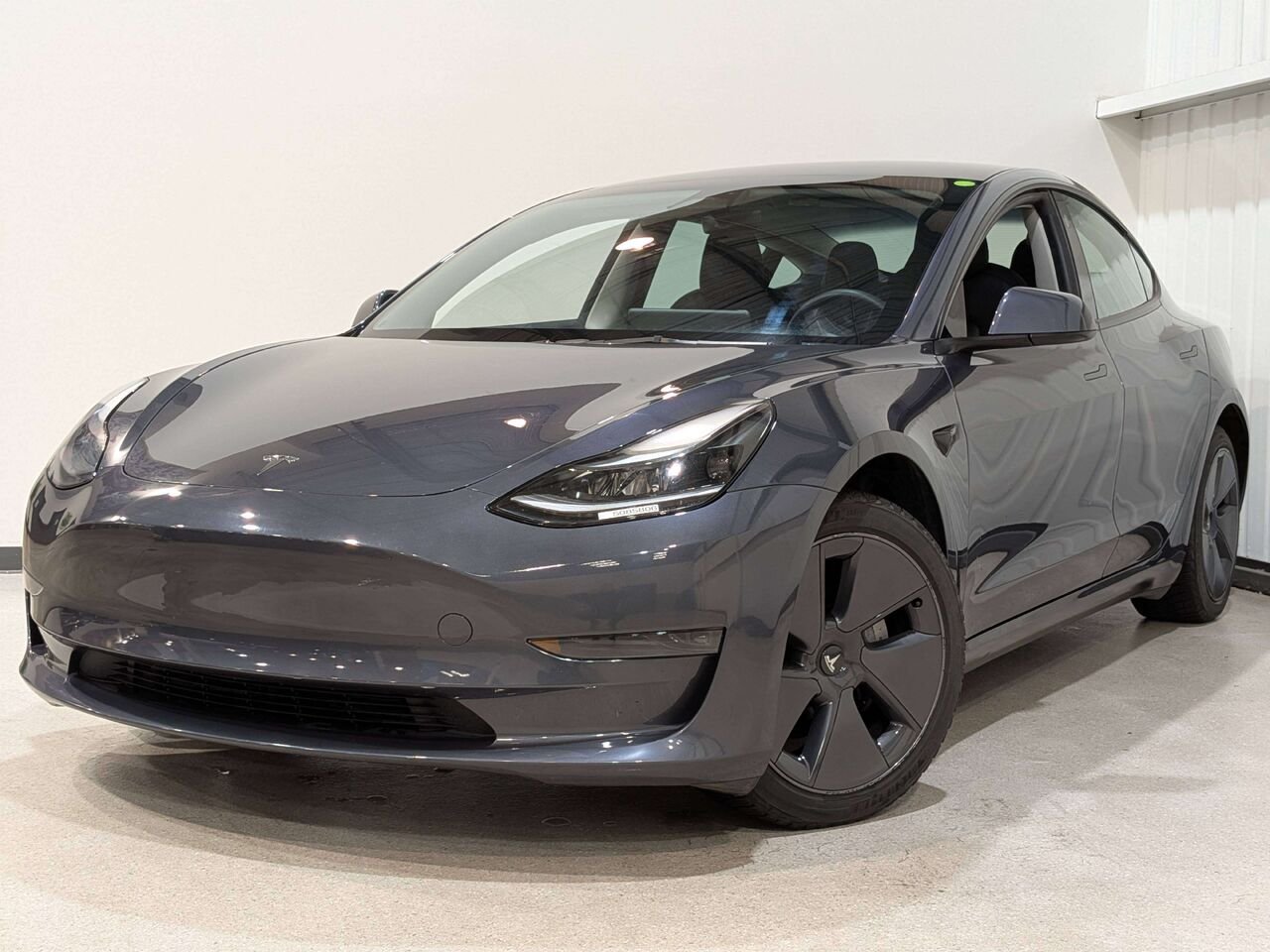 2023 Tesla Model 3 RWD Grey Val-David - photo #0