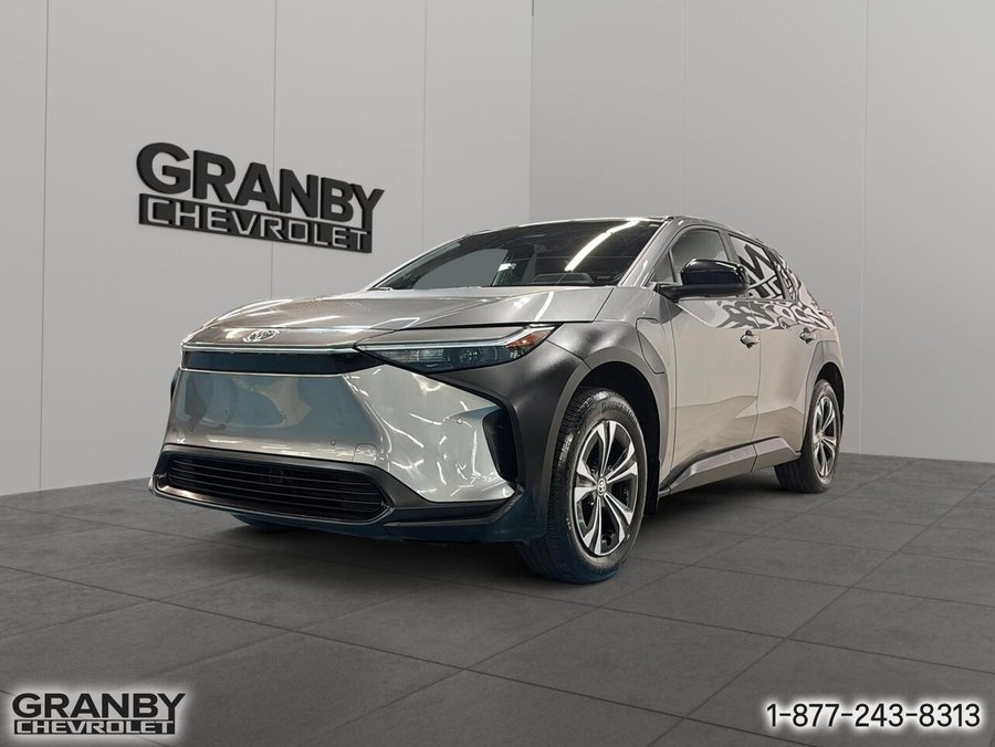 Toyota bZ4X XLE TI 2023 Gris