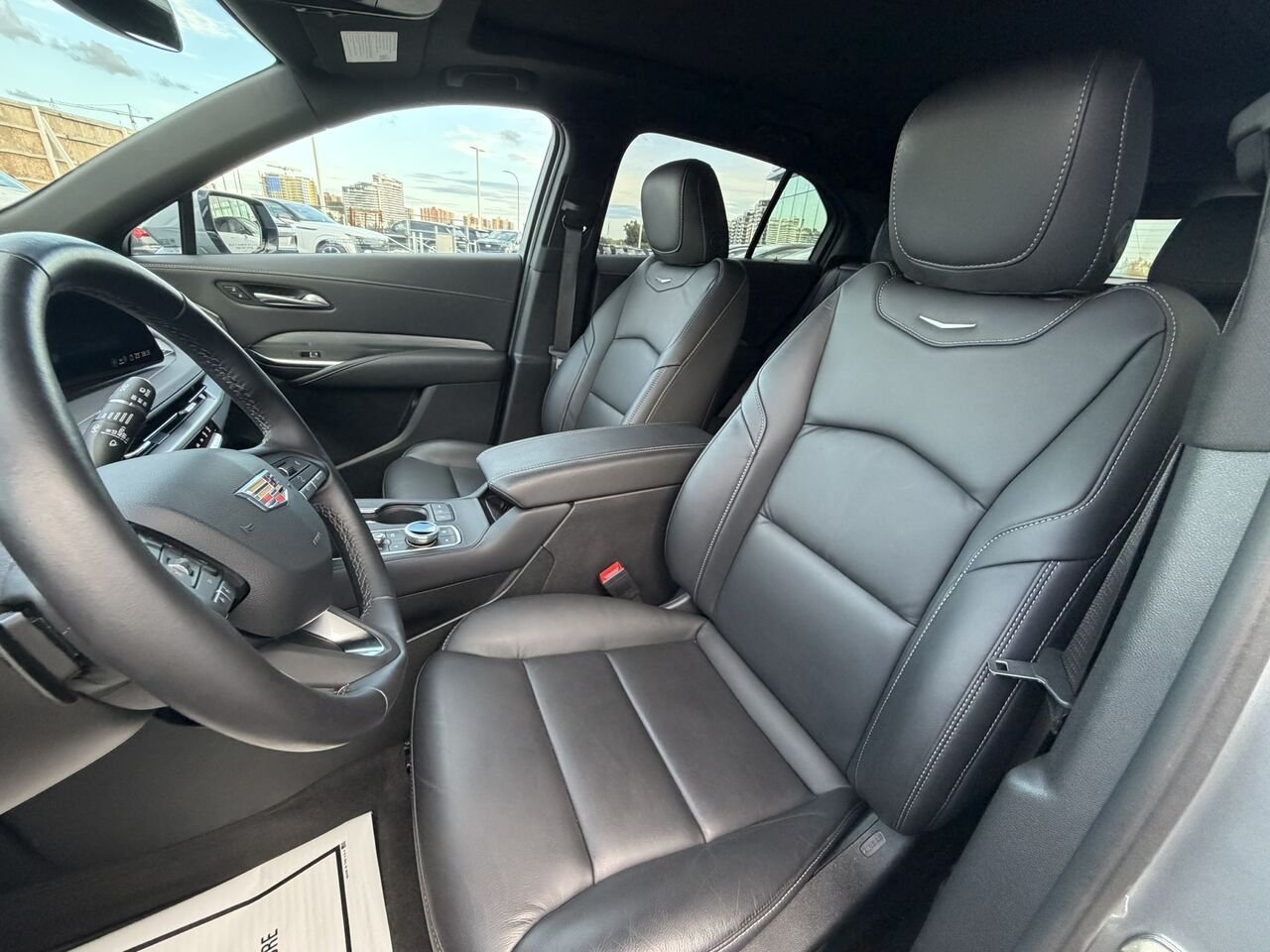 2024 Cadillac XT4 PREMIUM LUXURY AWD FINANCEMENT À PARTIR 3.99% Laval - photo #22