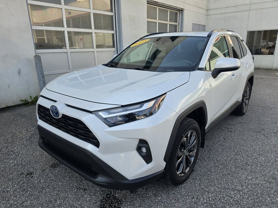 Toyota RAV4 XLE HYBRIDE 2023 2023 Blanc