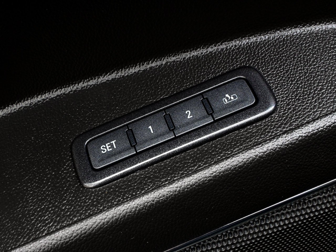 2017 GMC Yukon XL 4WD 4dr Denali Black Sherwood Park - photo #18