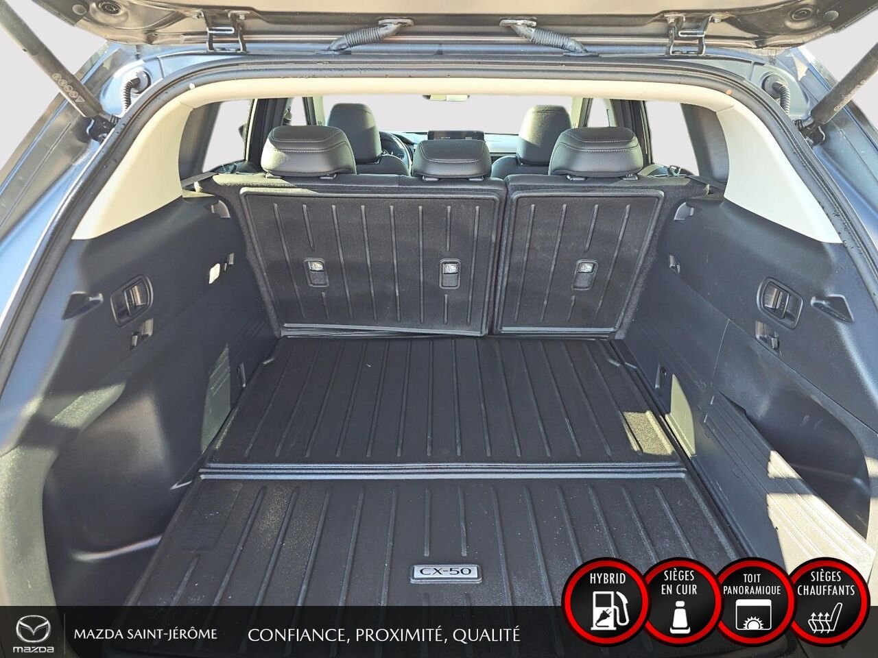 2025 Mazda CX-50 hybride Kuro | 1 PROPRIÉTAIRE | JAMAIS ACCIDENTÉ | TOIT PANORAMIQUE | CUIR | AWD Grey Saint-Jérôme - photo #23