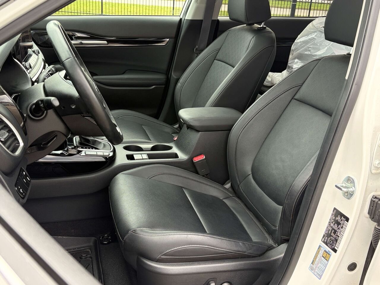 Kia Seltos 2021 Blanc Gatineau - photo #12
