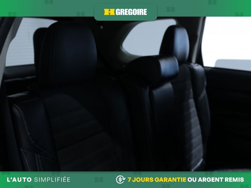 2020 Mitsubishi Outlander Brown Carignan - photo #24