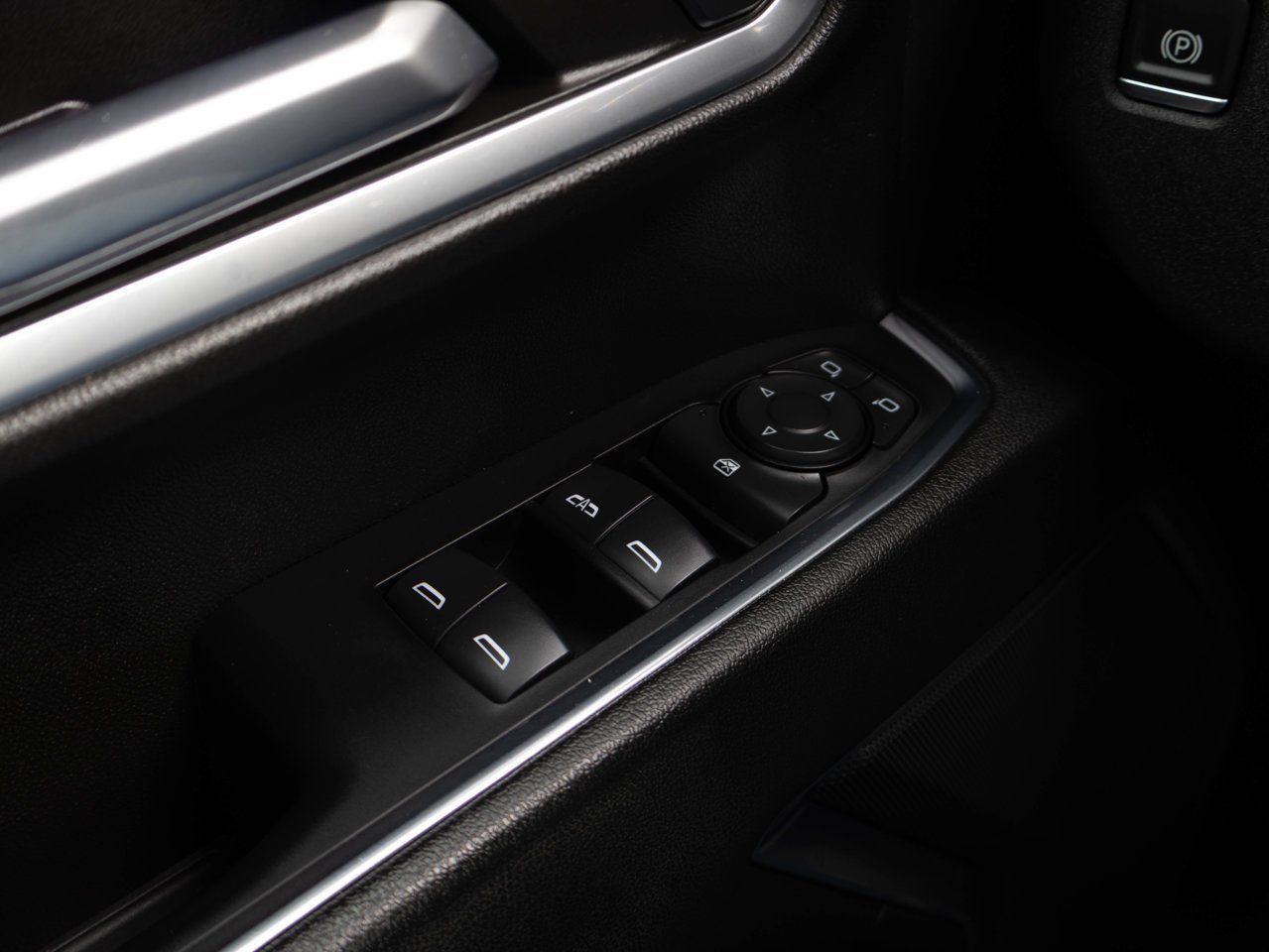 2024 Chevrolet Silverado 2500HD 4WD Crew Cab 159 LT Black Sherwood Park - photo #17