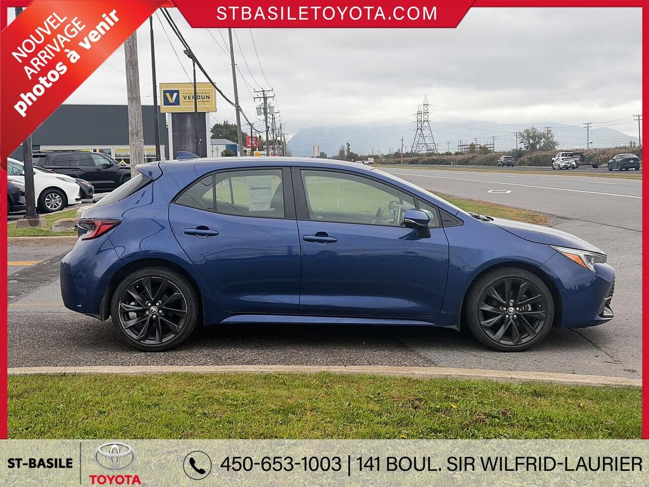 TOYOTA COROLLA 2024 Bleu Saint-Basile-le-Grand - photo #3