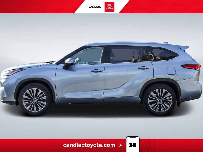 2021 Toyota Highlander Blue Laval - photo #4