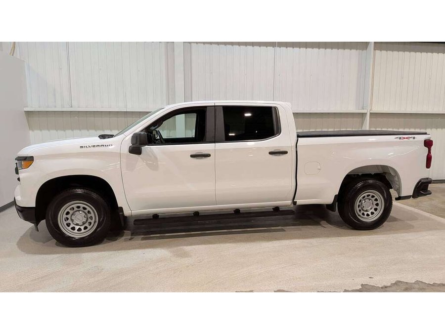 Chevrolet Silverado 1500 4WD Crew Cab 157" Work Truck 2023 Blanc