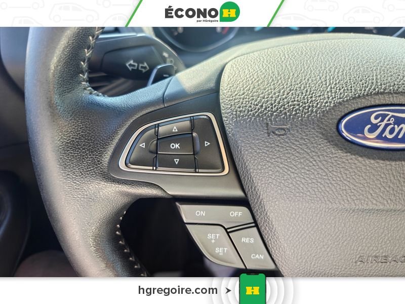 Ford Escape 2017 Gris Laval - photo #10