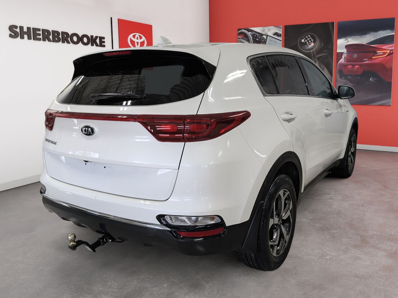2022 Kia Sportage KNDPMCAC3N7974311 White Sherbrooke - photo #3